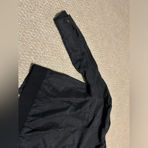 COPY - Urban Heritage Jacket - Picture 9 of 9